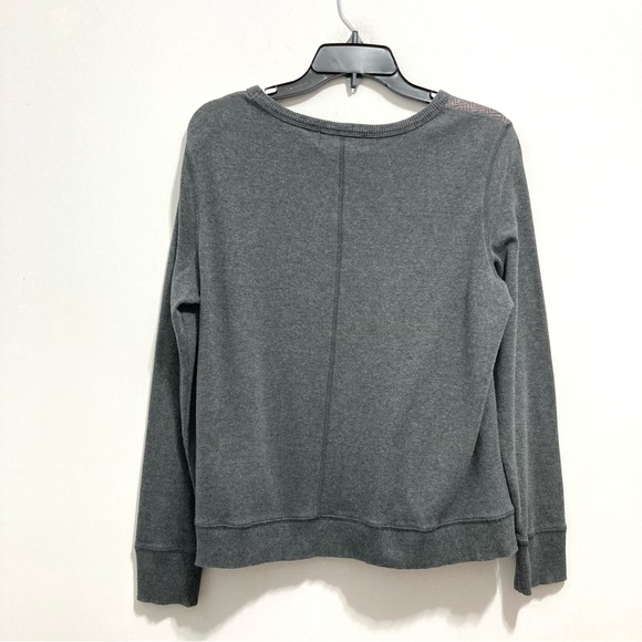 Lauren Active Ralph Lauren Women’s Gray Herringbone Pattern Pullover Blouse - Picture 7 of 8